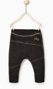 zara-capsule-me-broek